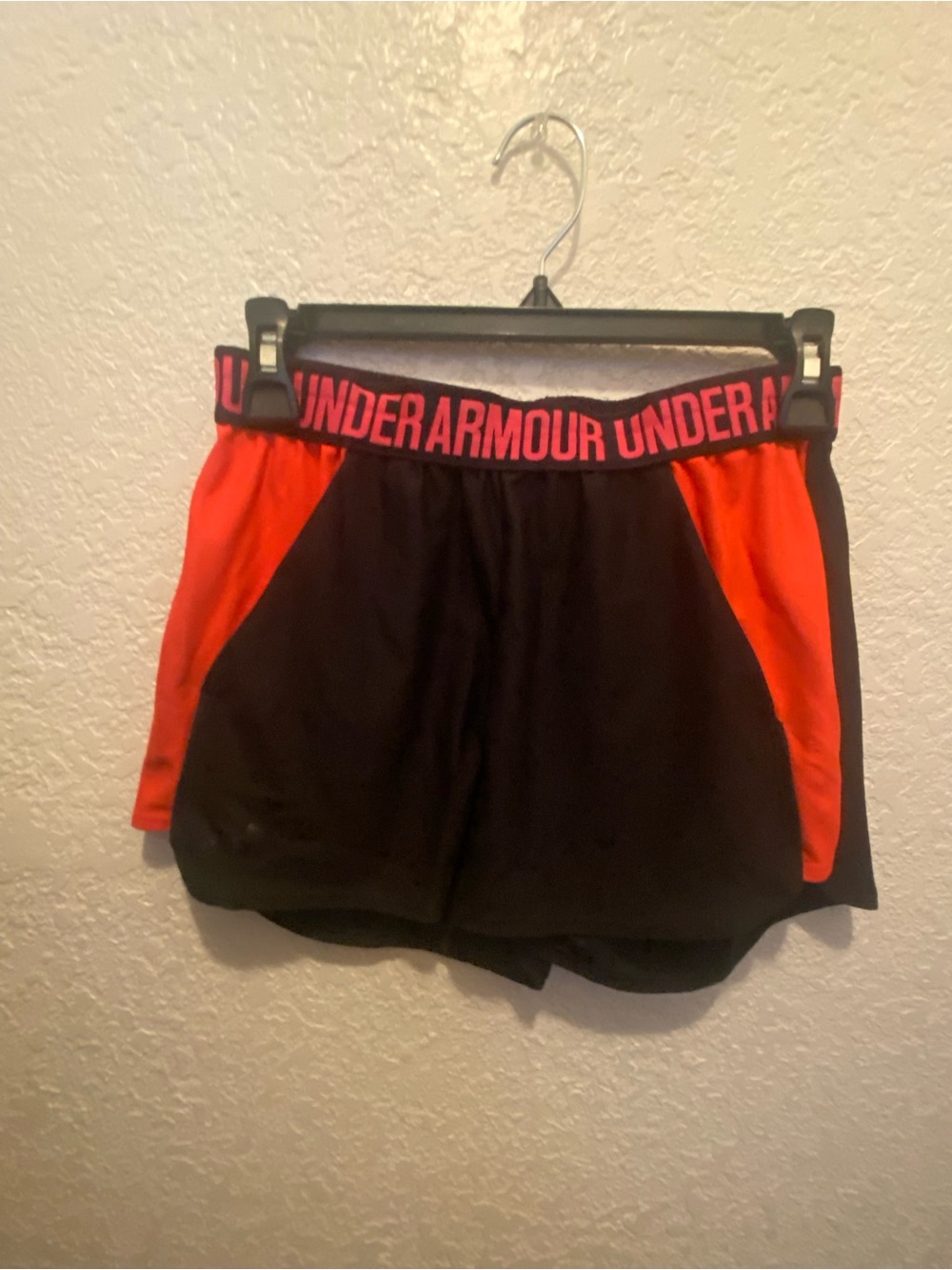 Under Armour Women's Black and Red Athletic Shorts